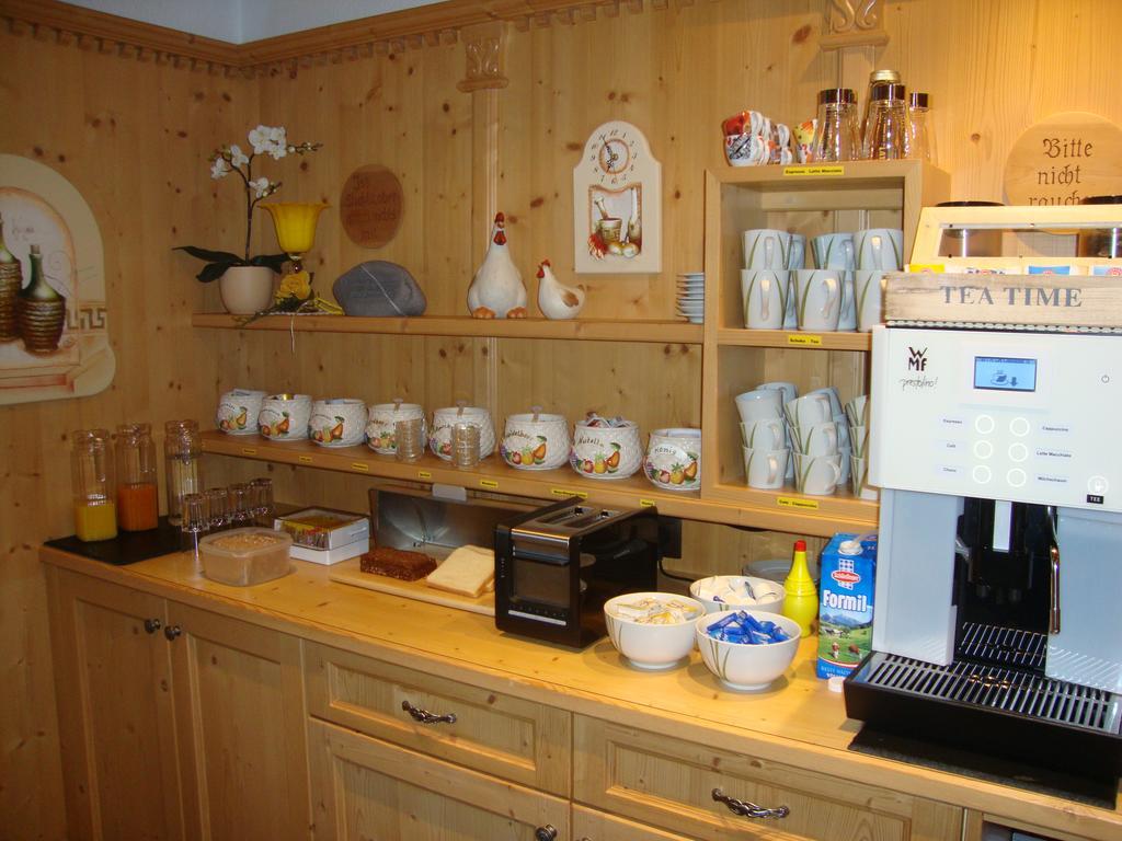 Haus Sonnschein Bed and Breakfast Sölden Eksteriør billede