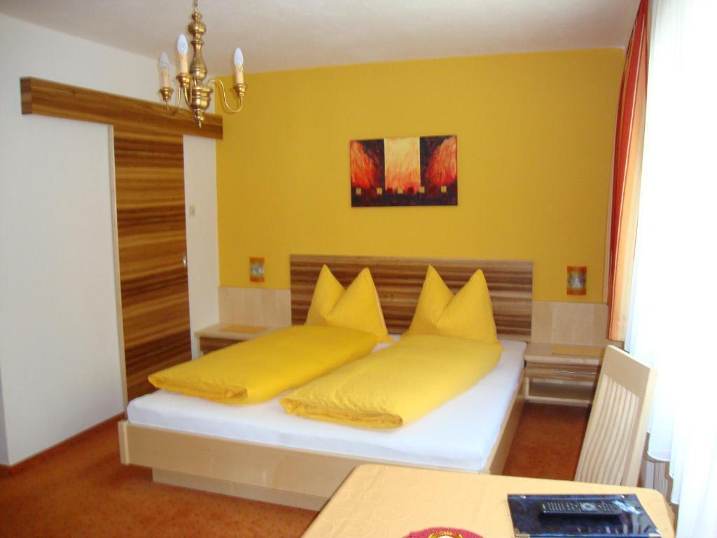 Haus Sonnschein Bed and Breakfast Sölden Værelse billede